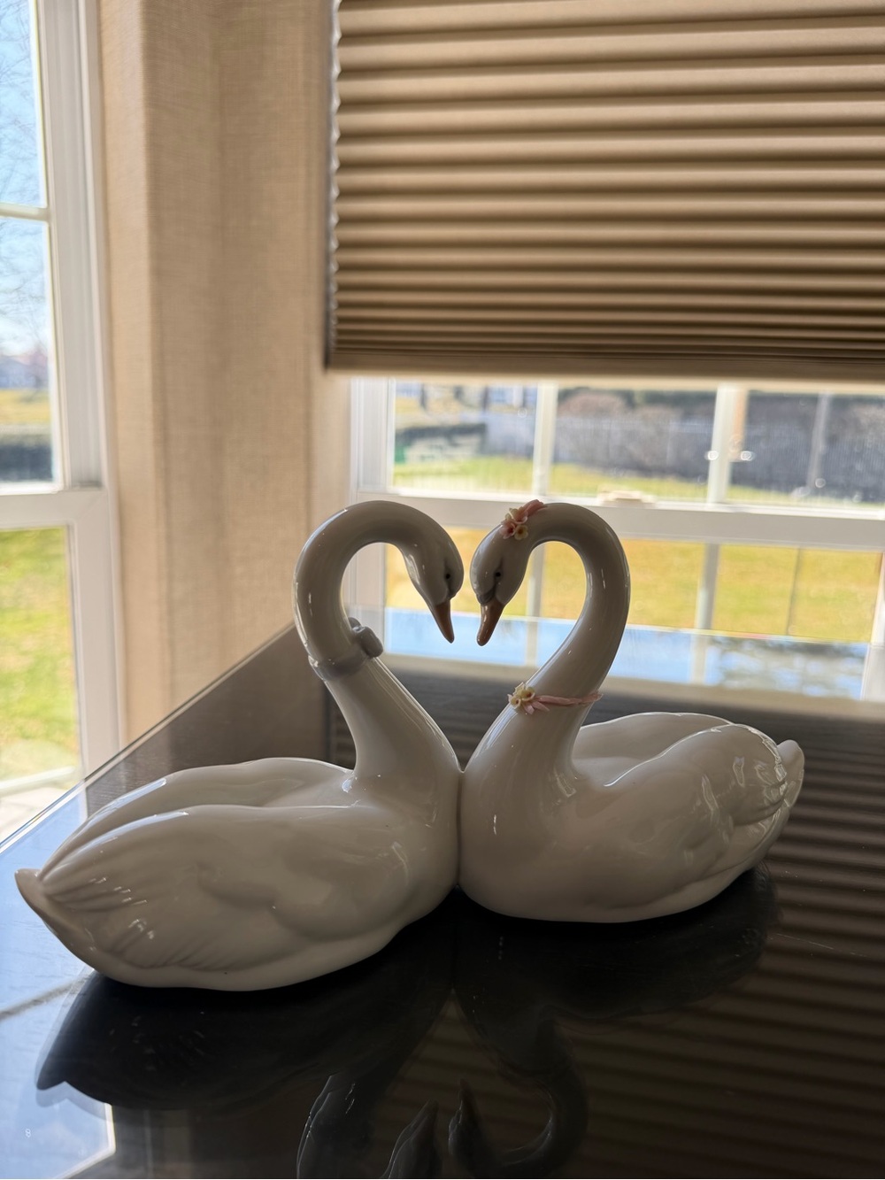 Lladro White Porcelain Swan Pair Figurine with Pink  and blue Accents